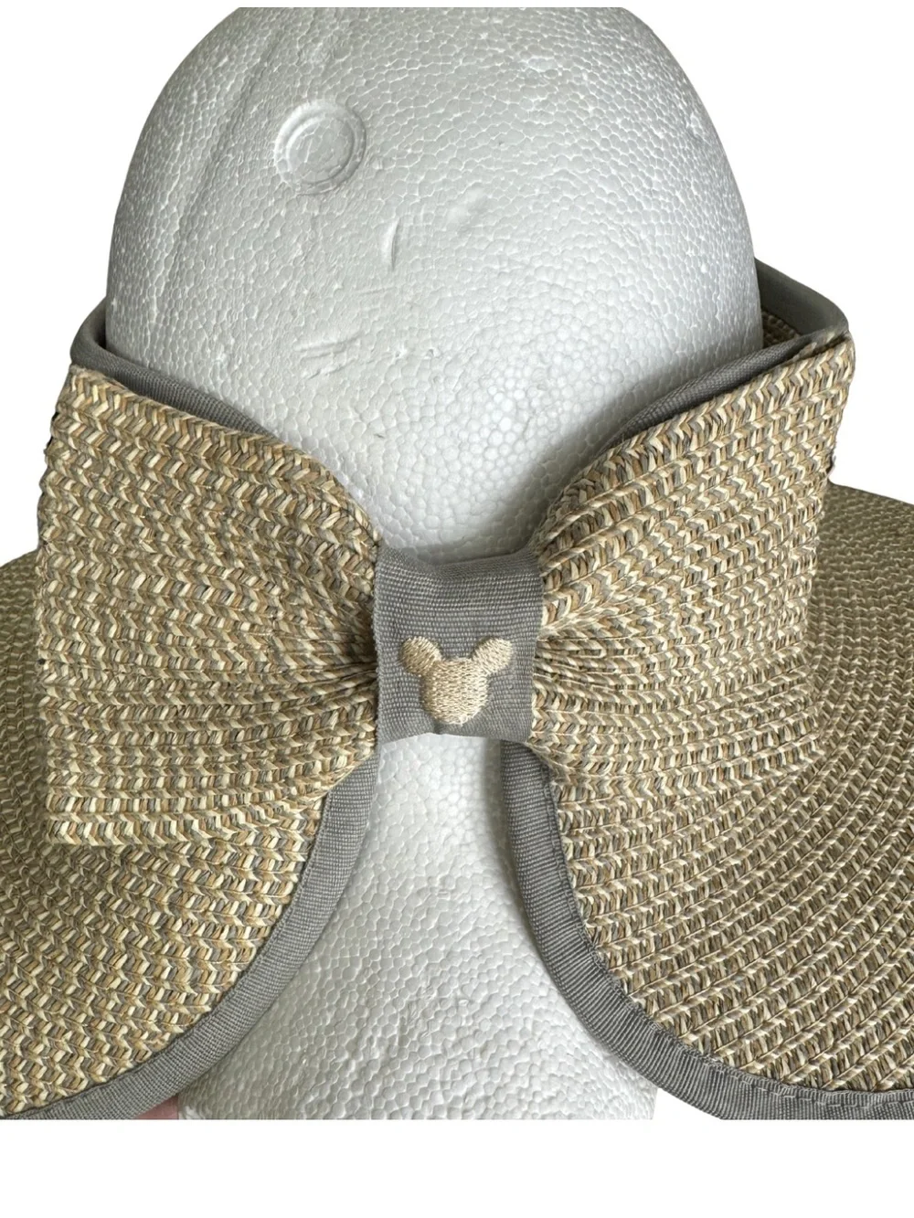 Disney Parks Wide-Brim Straw Sun Hat Gray Trim Mickey bow adjustable vacation